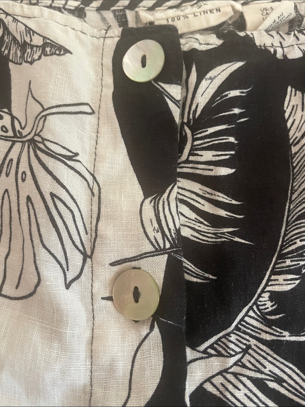 Christian Siriano 100% Linen Black and White Tropical Leaf Print Tank Top Small - Picture 4 of 7